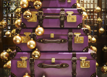 Globe-Trotter at Brown's Hotel for Christmas 2014 - by Ben Harries (1)