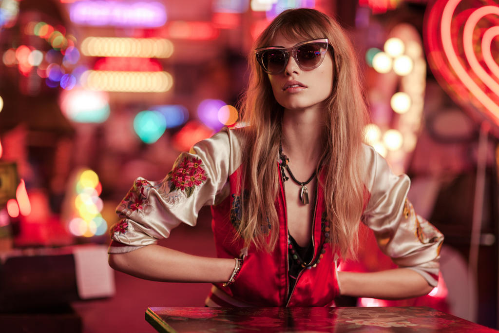 Win a brand new pair of sunglasses from HOOK LDN!