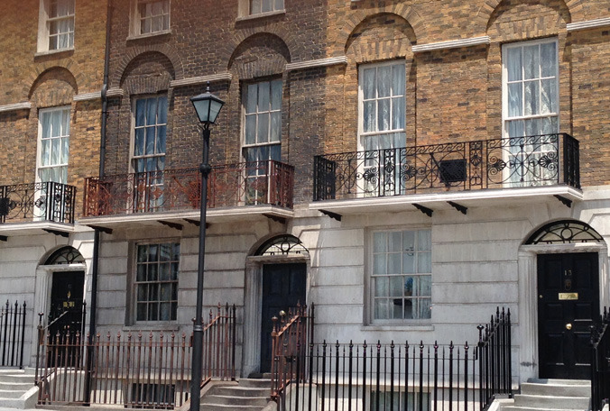 Площадь гриммо 12. Площадь гриммо в лондоне. Площадь гриммо 12. Площадь гриммо 12. Площадь гриммо 12.