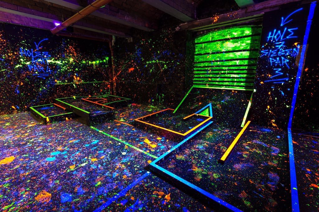 9 Of London's Craziest Golf Courses