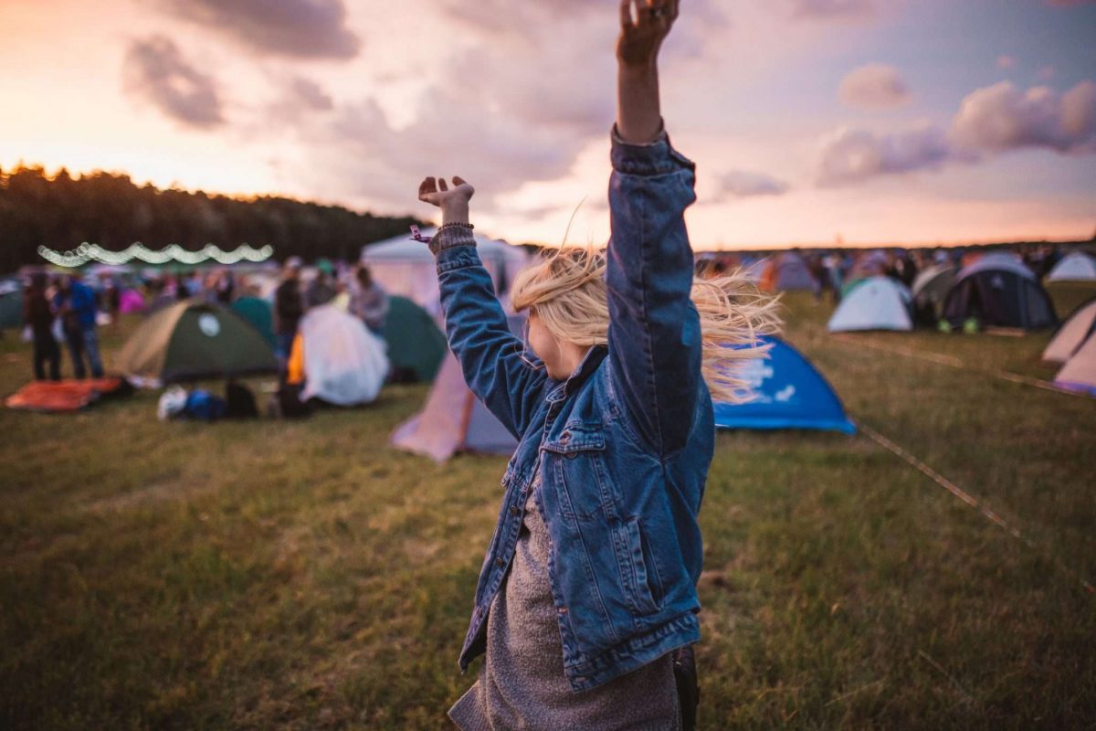 8 Things to Pack for a Festival