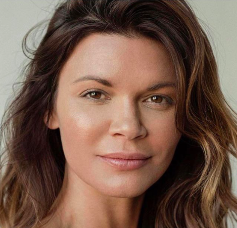 Contact Danielle Vasinova - Agent, Manager and Publicist Details