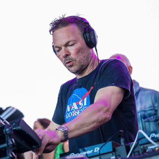 Pete Tong Mbe
