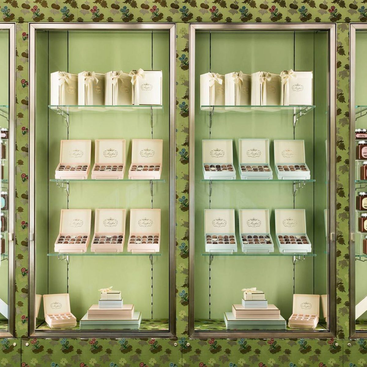 In Vogue: Fashion Houses With Food