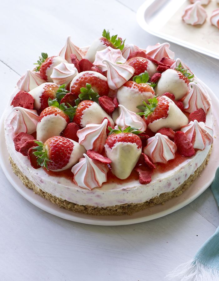 Boris Isn’t The Only Eton Mess In Town: 9 Best Places For Eton Mess
