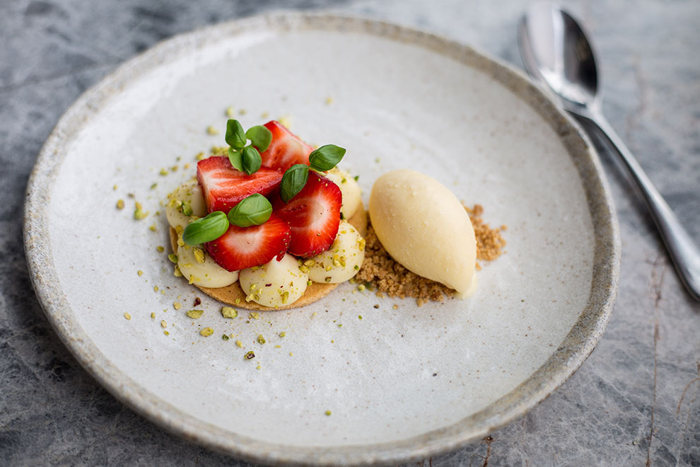 Win Dinner For 4 At Plate Restaurant Courtesy Of DiscoEat Worth £400