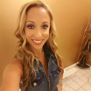 contact-stacey-ketchman-for-influencer-stuff