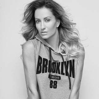 Contact Fernanda Rigon - Agent, Manager and Publicist Details