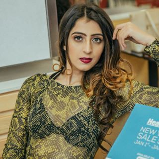 Asmita arora🅰️ Fitness&Fashion
