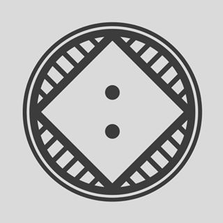 UN:IK Clothing