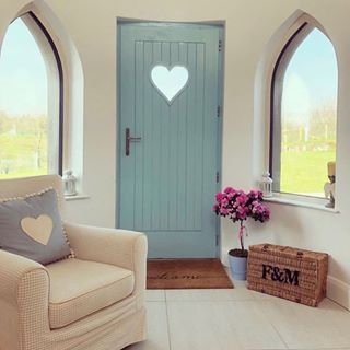 Country Lifestyle & Interiors