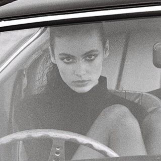 Contact Sera Mann - Agent, Manager and Publicist Details