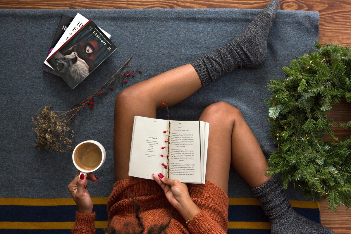 15 Christmas Inspired Books To Cosy Up With This Winter