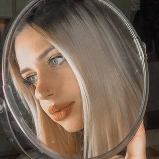 Contact Martina Cammara' - Agent, Manager and Publicist Details