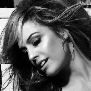 Contact Sandra Taylor - Agent, Manager and Publicist Details