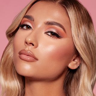 Contact Alexis Frasca - Agent, Manager and Publicist Details