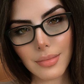 Contact Michelle Ciotti - Agent, Manager and Publicist Details