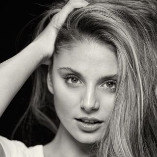 Carina Zavline