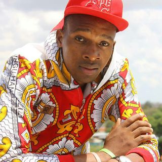 D’ Mike Presenter