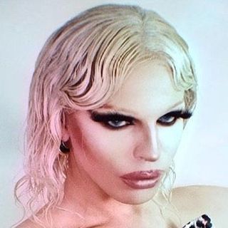 Contact Karma Doll - Agent, Manager and Publicist Details