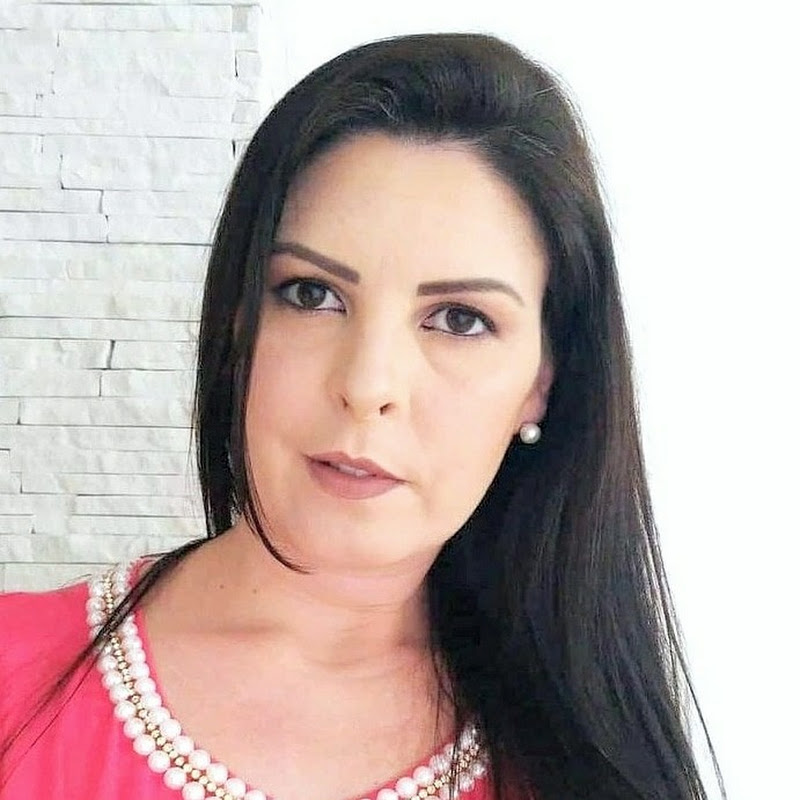 Contact Ana Alves - Creator and Influencer