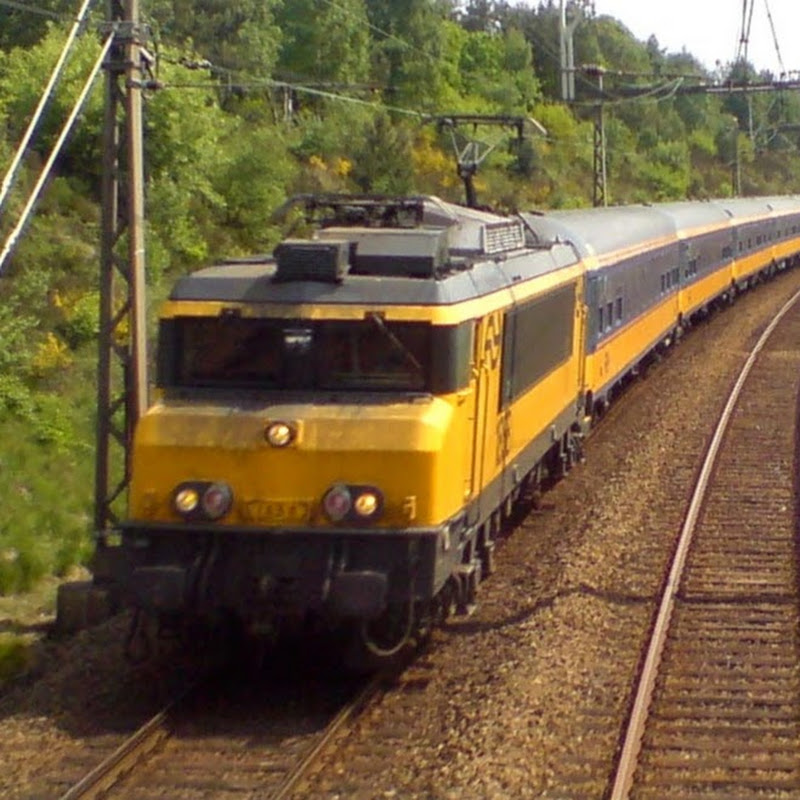 Contact 4K Train Driver's POV Dutch Railways - Creator and Influencer