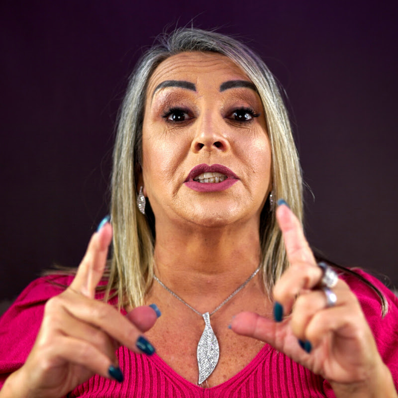 Contact Dra. Vânia Machado - Creator and Influencer