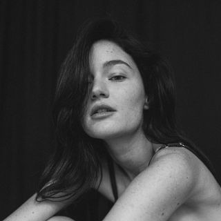 Contact Chloe Bechini - Agent, Manager and Publicist Details