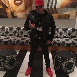 Contact Joan Ortiz - Agent, Manager and Publicist Details