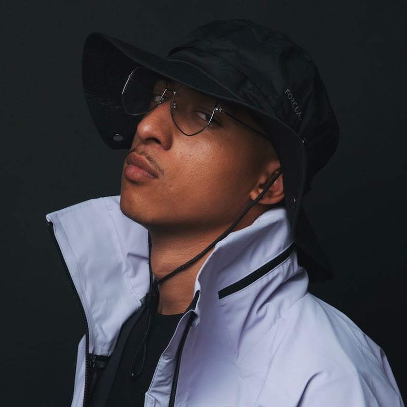 Contact Nahir Officiel Creator and Influencer