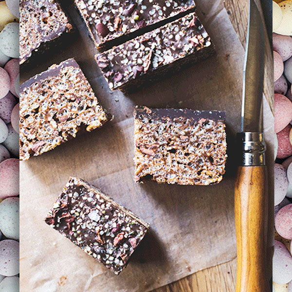 Simple Mini Egg Rice Krispie Squares In 10 Minutes