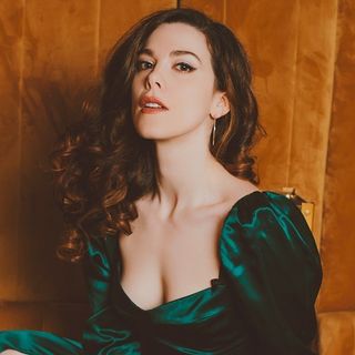 Contact Nicole Emma Vaunt. - Agent, Manager and Publicist Details