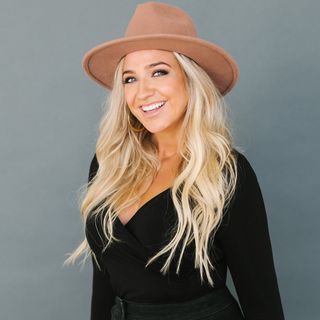 Ashlee Brooke