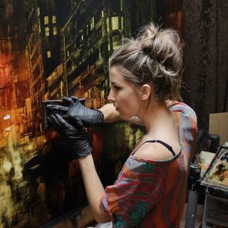 Lindsey Kustusch
