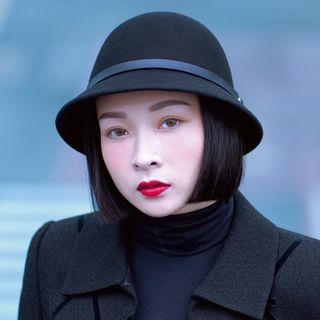 Contact Yihua Chen - Agent, Manager and Publicist Details