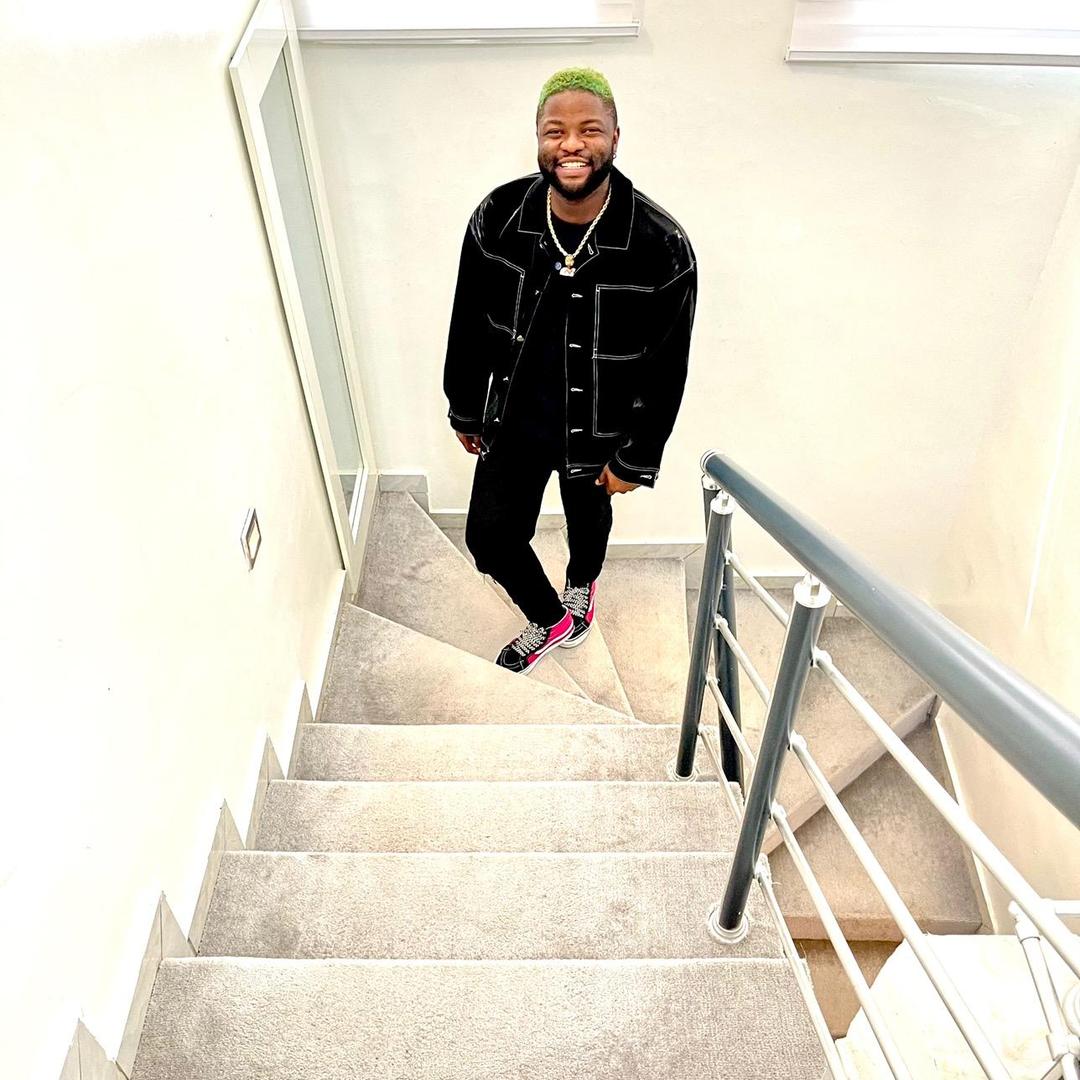 Contact Skales Creator and Influencer