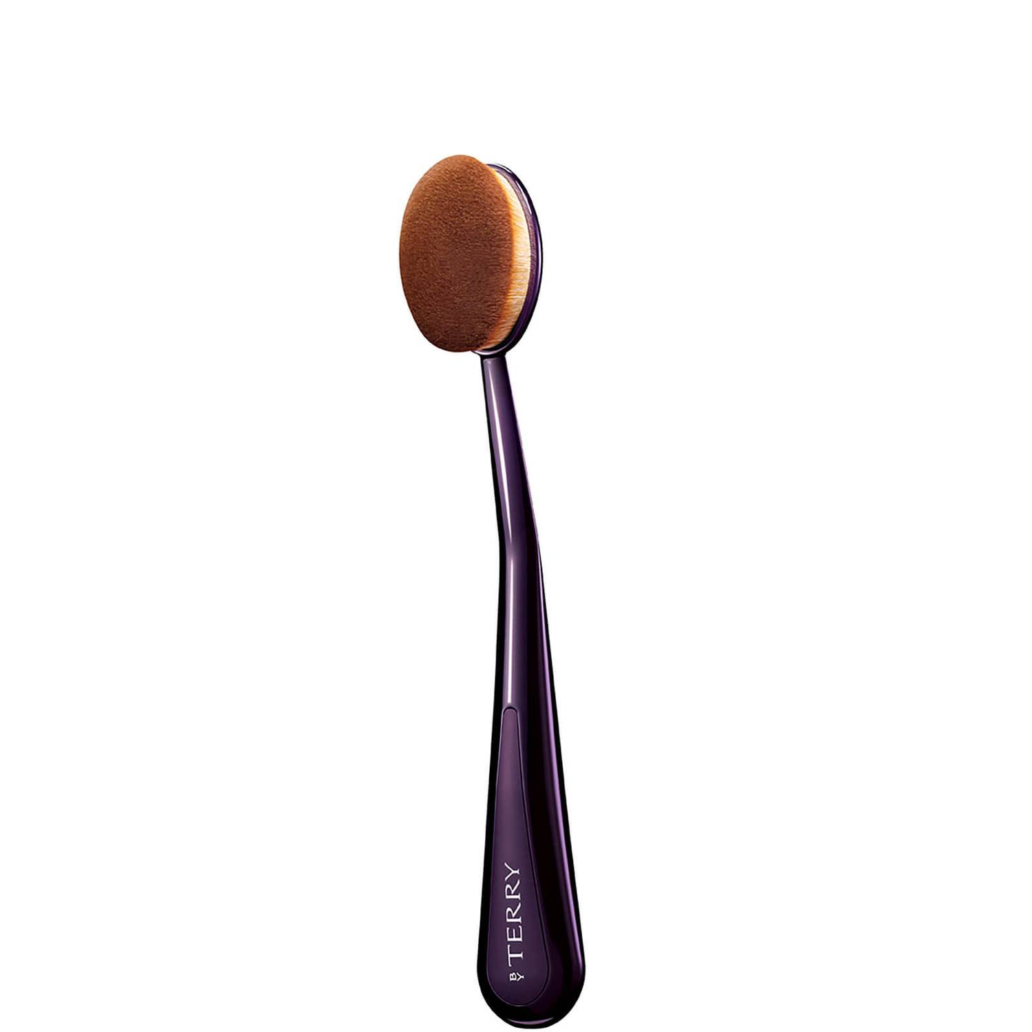 Soft-Buffer Foundation Brush
