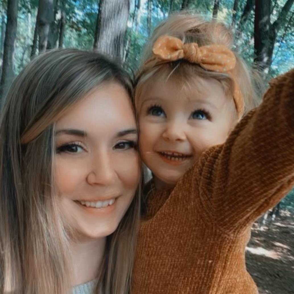 Contact Brittany & Lily Creator and Influencer