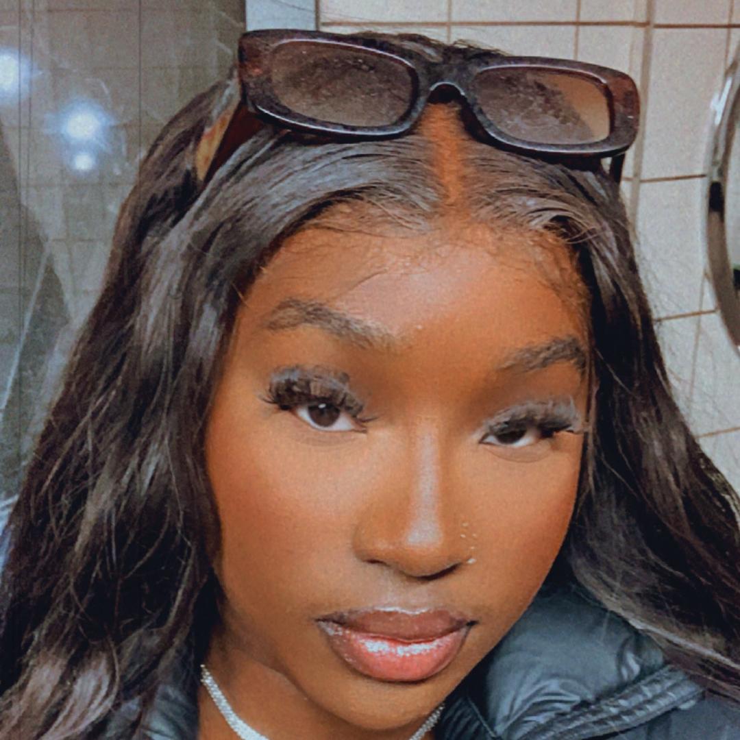 Contact Cristelle - Creator and Influencer