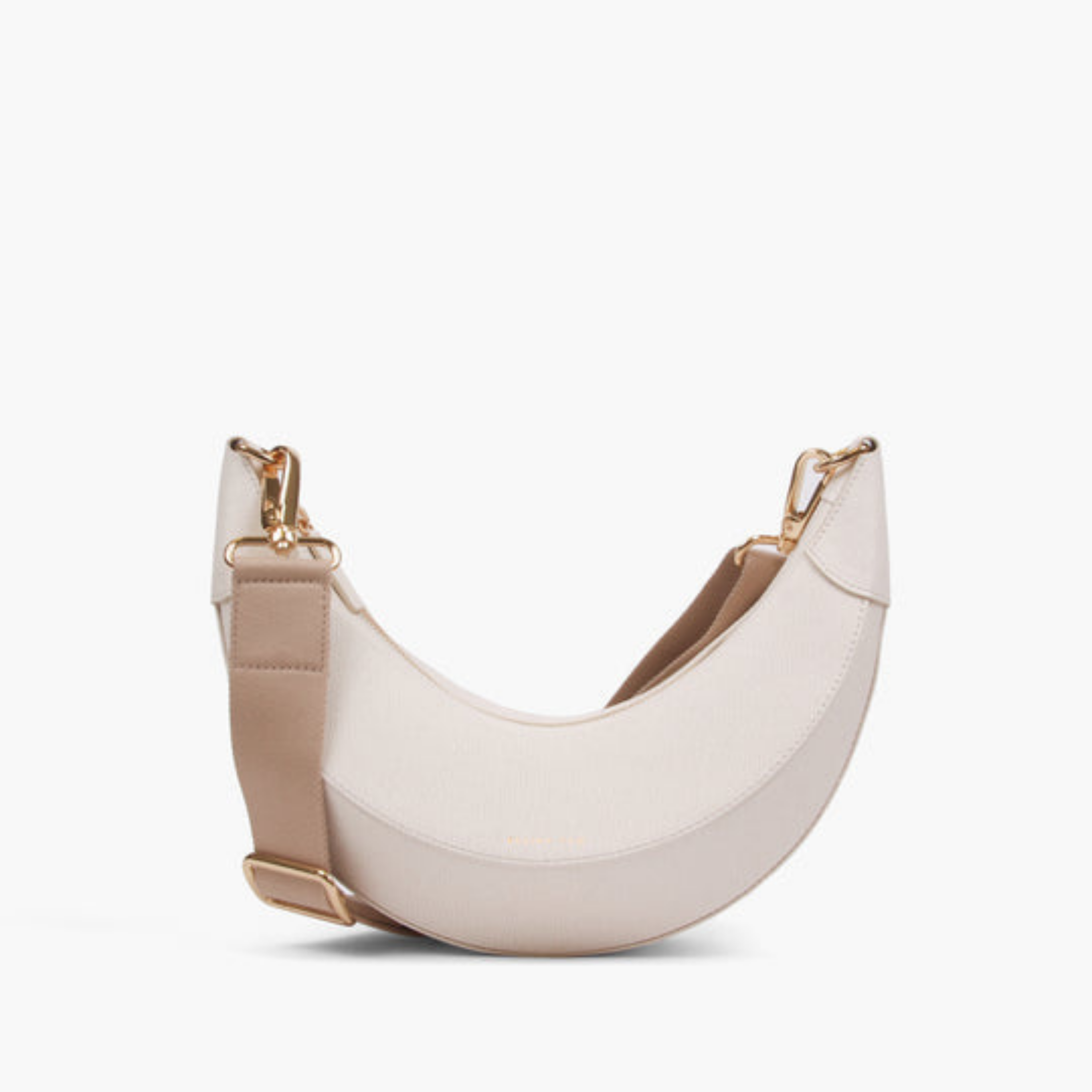Banana Bag Leather Emboss Ivory