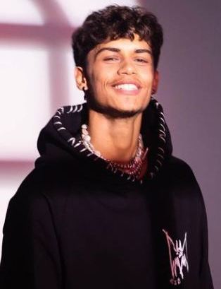 Harris J