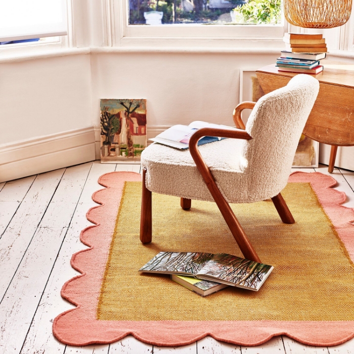 Oliver Bonas Scalloped Rug