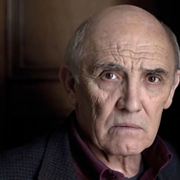 Donald Sumpter