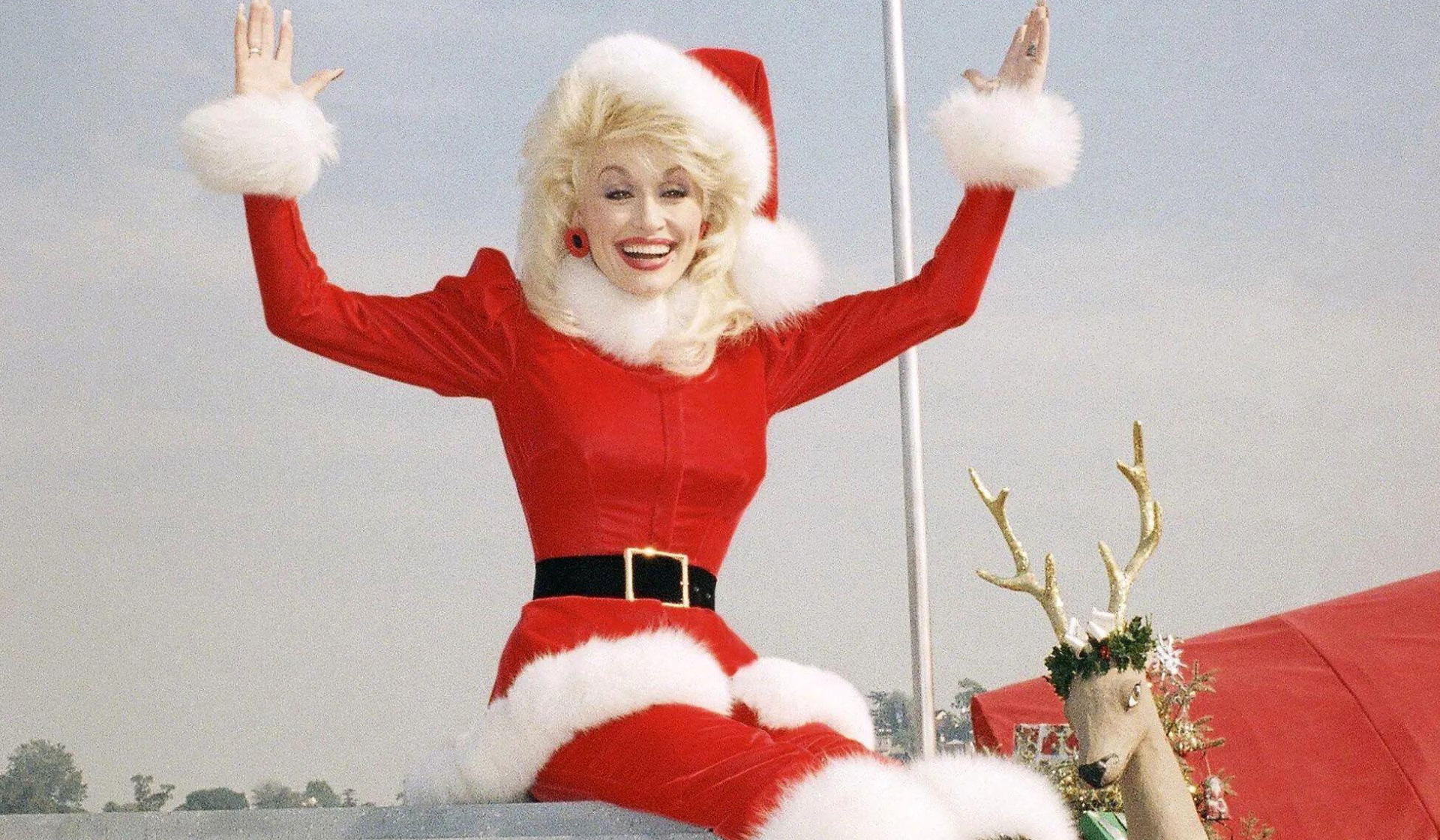 The Dolly Parton New Christmas Musical Comes To London Tonight