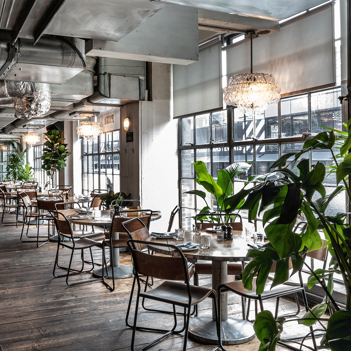 Win  A Meal For 2 & A Cocktail Masterclass From Gordon Ramsay Restaurants