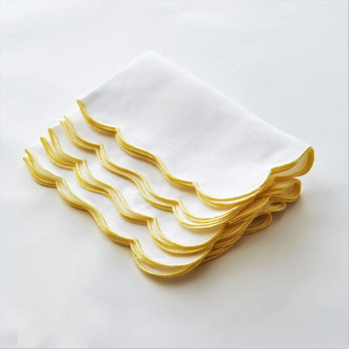 Maison Margaux – Embroidered Scallop Napkin