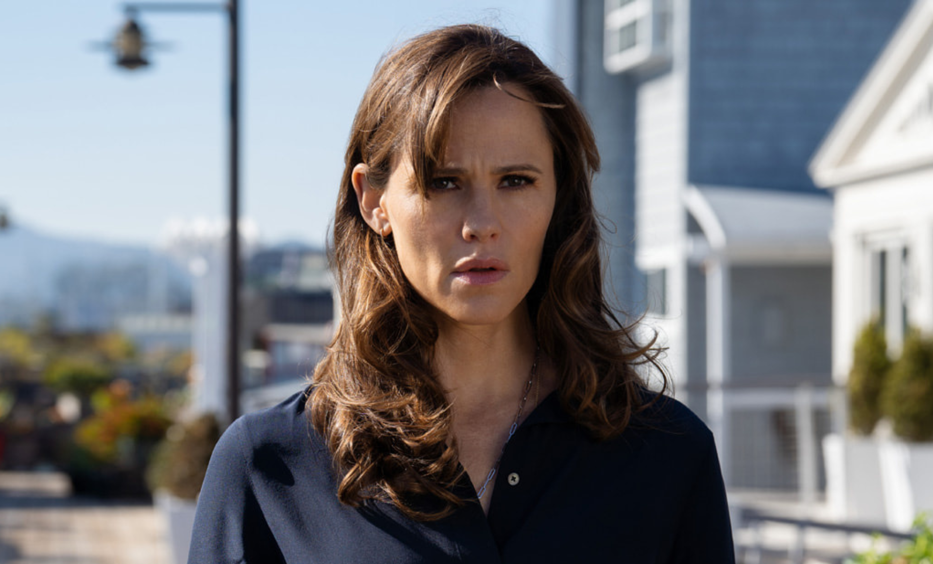 Jennifer Garner Stars In A Gripping New Series From Apple TV+