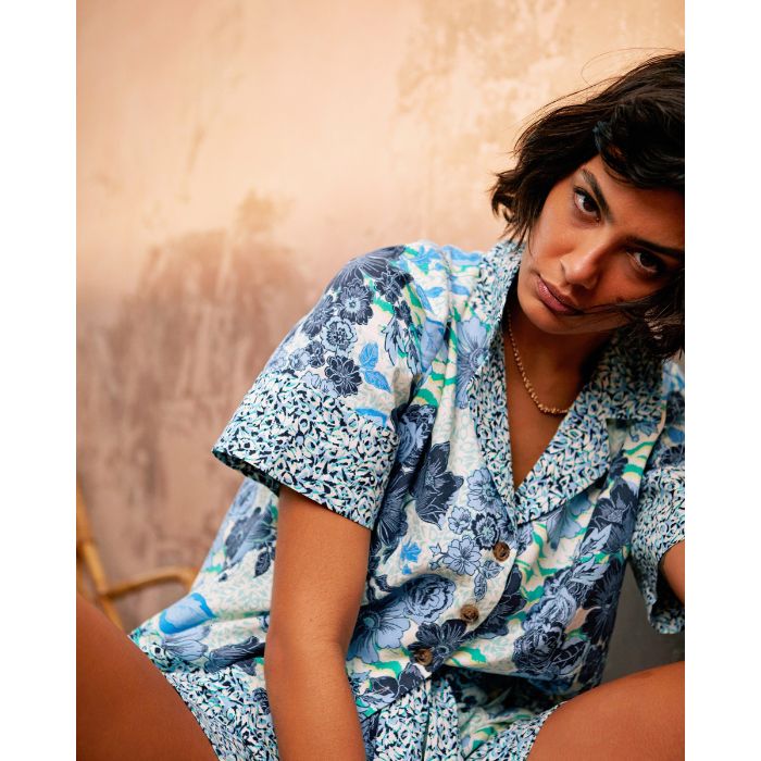 Oliver Bonas – Floral Print Blue Shirt