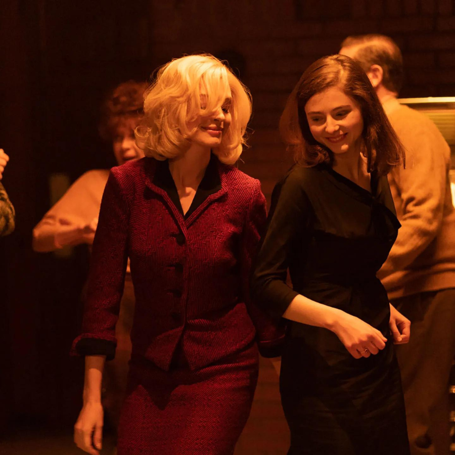 Thomasin McKenzie & Anne Hathaway Lead Gripping New Thriller, Eileen