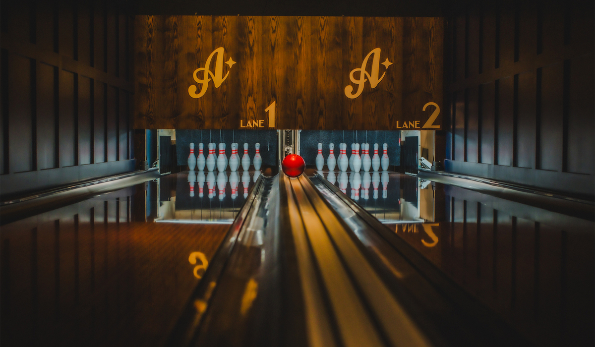 Get Bubbles, Burgers And A Game Of Bowling For £20